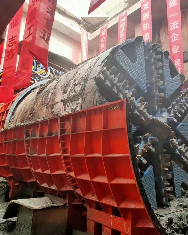 喜讯！！！北京地铁17号线左线昨日顺利接收成功，北京建工土木工程有限公司携手2O24管家婆一码一肖资料为中国现代化建设再立新功！(图6)